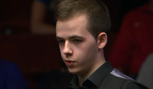 或是增强现 或是增强现