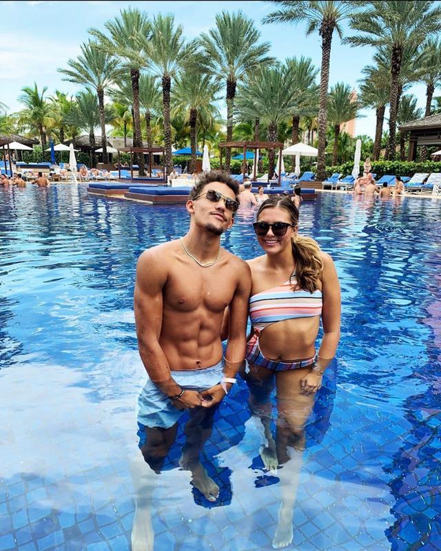 转会费通过 转会费通过